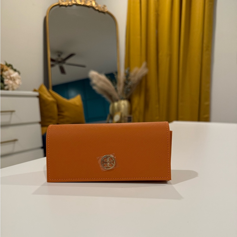 Tory Burch Sunglass/Eyeglass Case